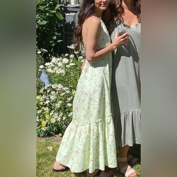 Zara Sold Out Printed Halter Top - Picture 2 of 2